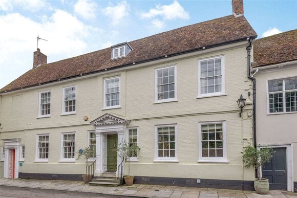 The Close, Wiltshire, SP1