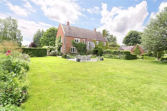 White Street, Devizes, SN10
