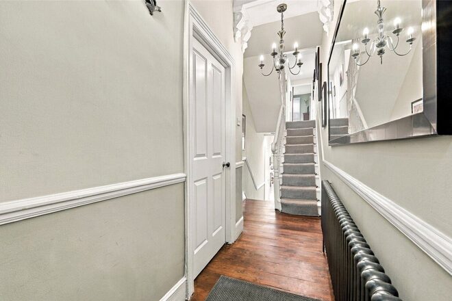 Kersley Road, London, N16