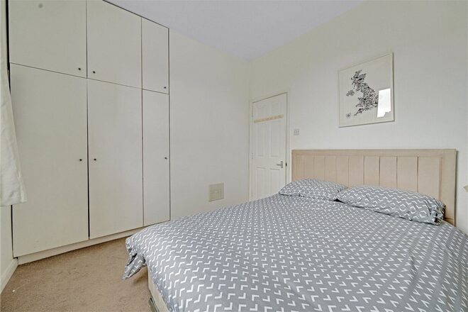 Salusbury Road, London, NW6