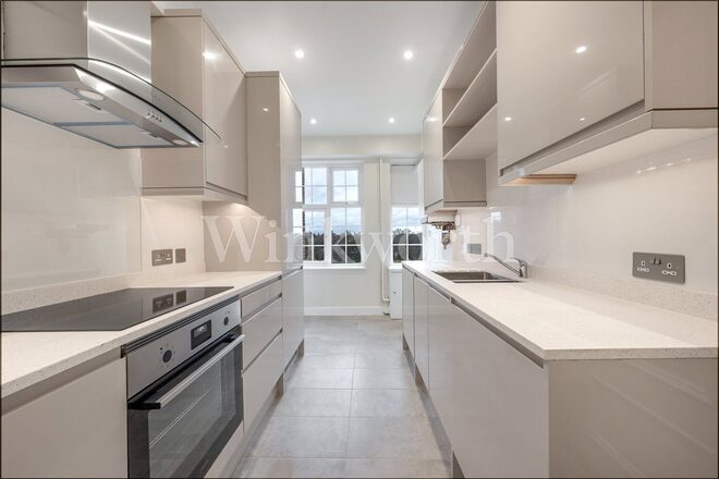 Finchley Road, London, NW11