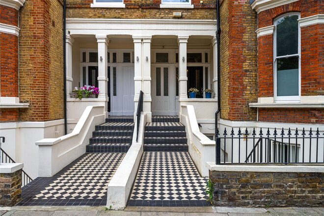 Warrington Crescent, London, W9