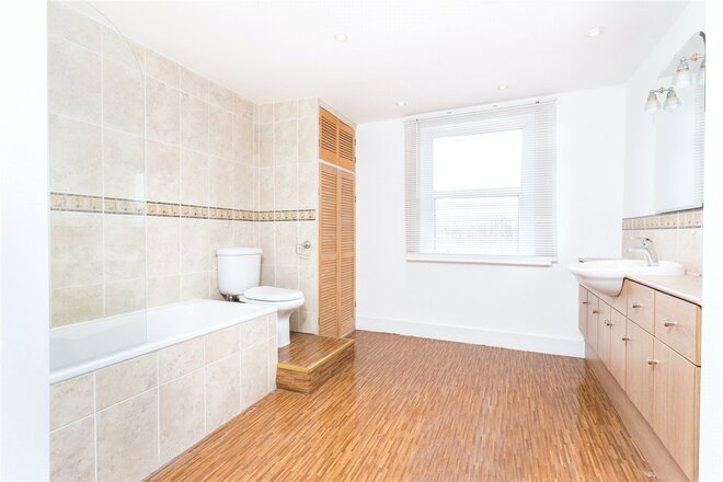 Stodart Road, London, SE20