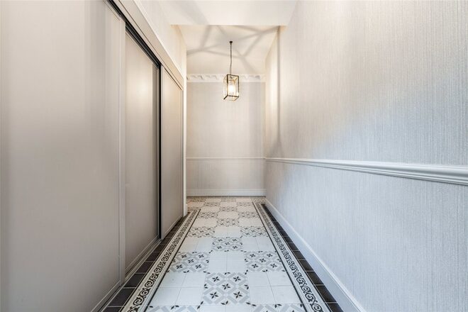 Warrington Crescent, London, W9