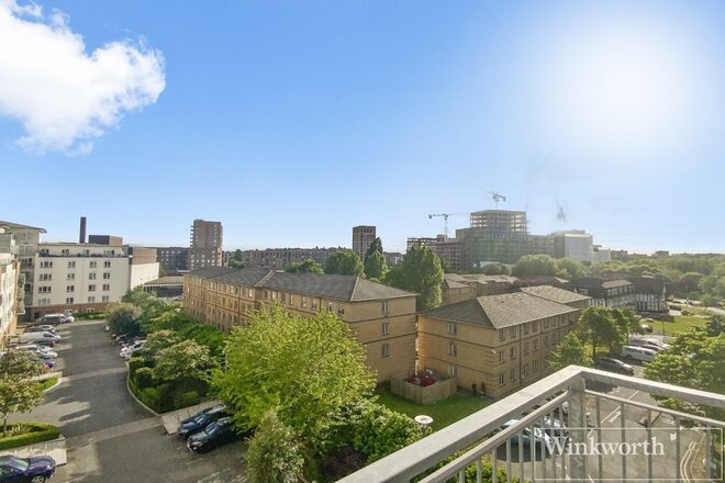 Bantam House, London, NW9