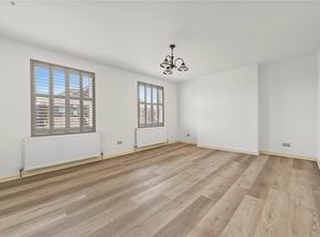 Kilburn Lane, London, W10