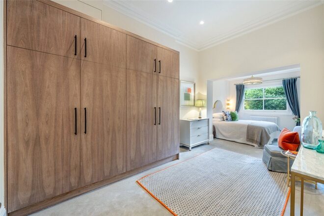 Warrington Crescent, London, W9