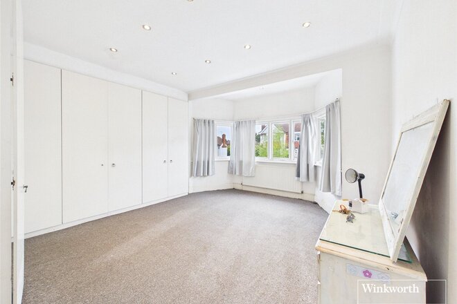 Allington Road, London, NW4