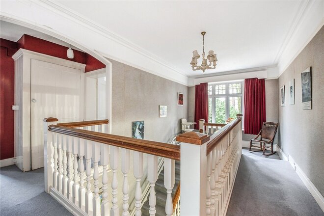Chilbolton Avenue, Hampshire, SO22