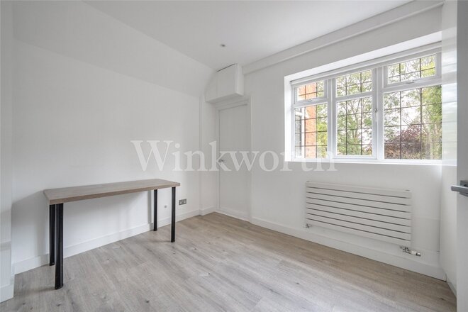 Hendon Way, London, NW2