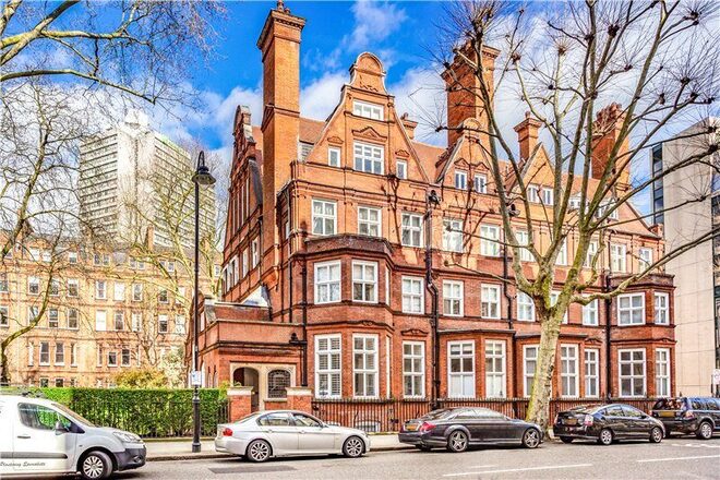 Harrington Gardens, South Kensington, SW7