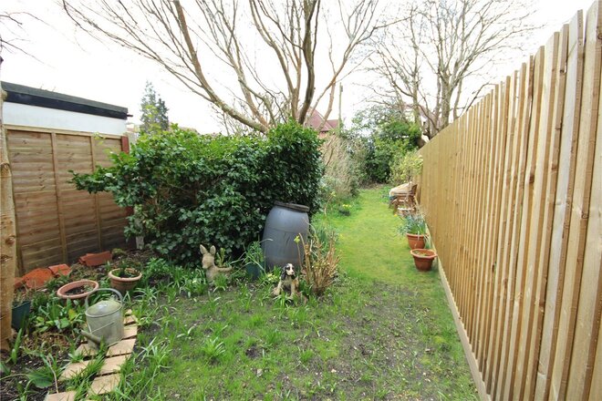 Forest Road, Poole, BH13
