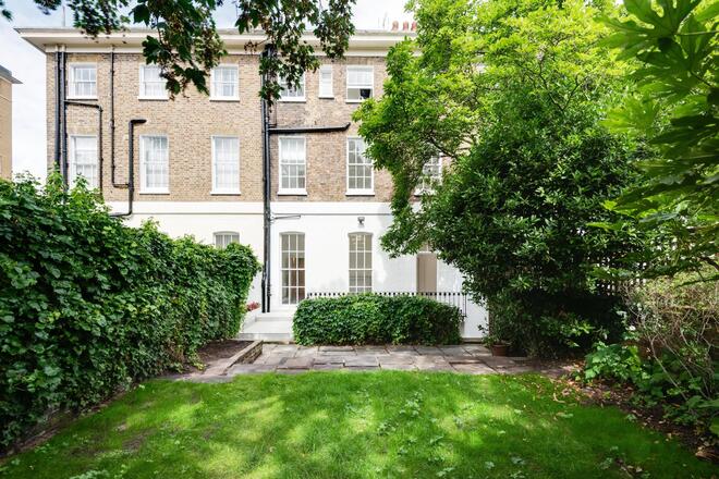St John's Wood Road, London, NW8