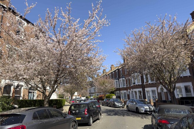 Mackeson Road, Hampstead, NW3