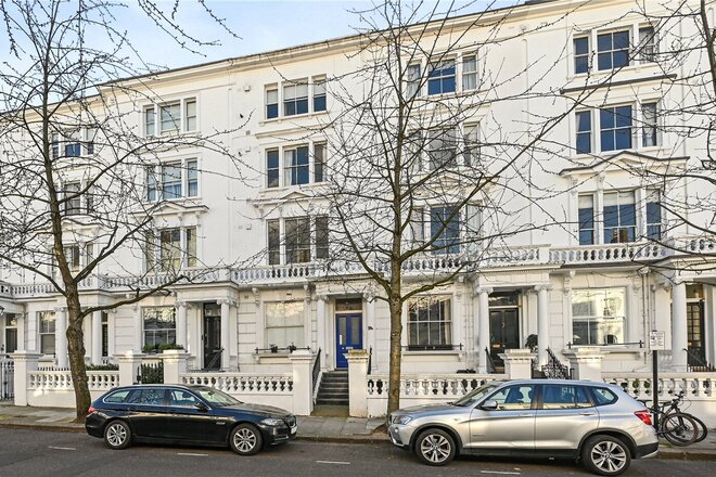 Palace Gardens Terrace, London, W8