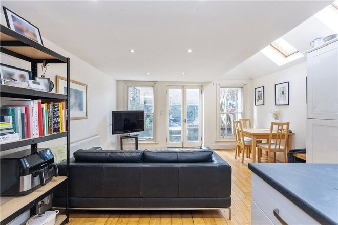 Elderfield Road, London, E5