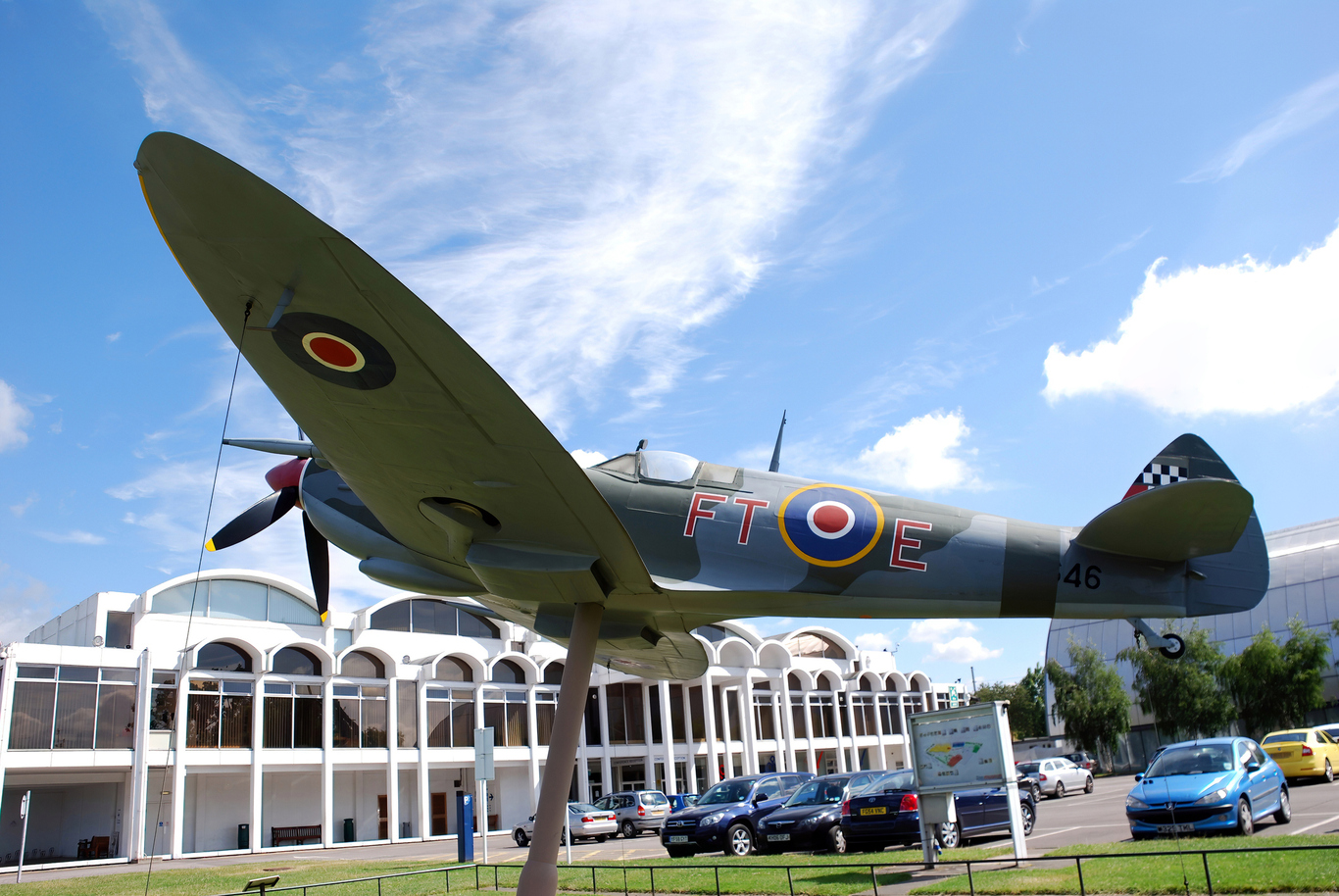 Hendon - mid image