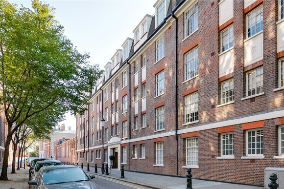 Meriden Court, Chelsea, SW3