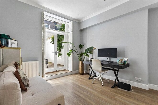 Elvaston Place, London, SW7