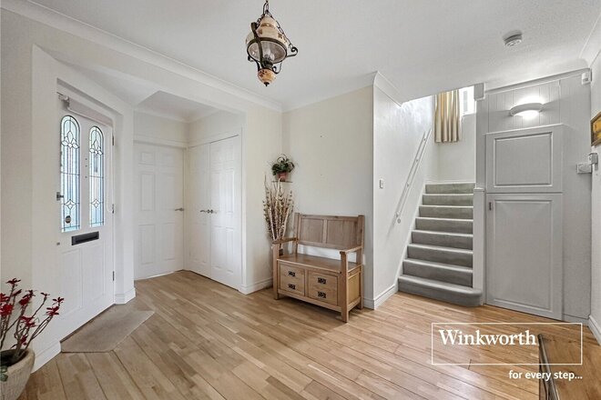 Crescent Walk, Ferndown, BH22