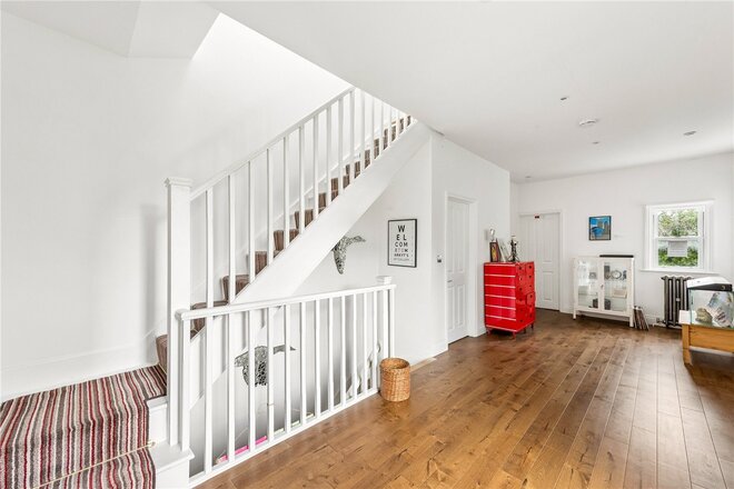 Barbauld Road, London, N16