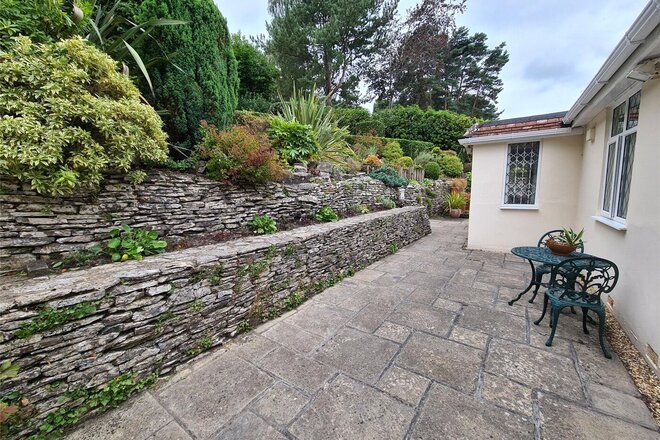 Kings Avenue, Poole, BH14