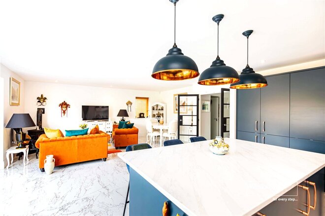 East Cliff Way, Christchurch, BH23
