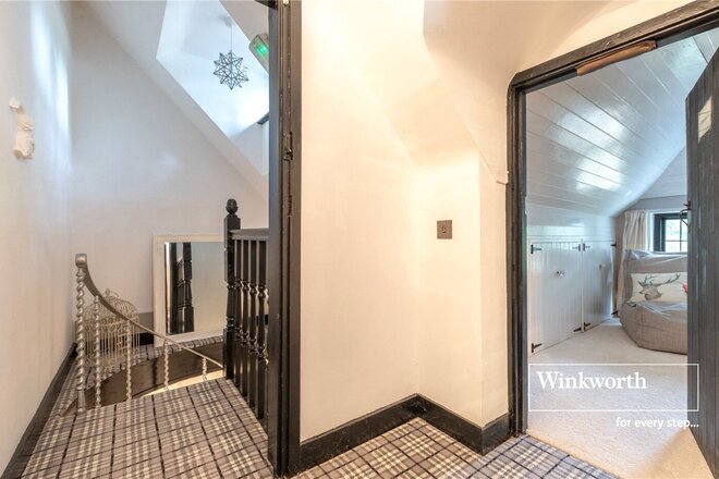 Wimborne Road East, Dorset, BH22
