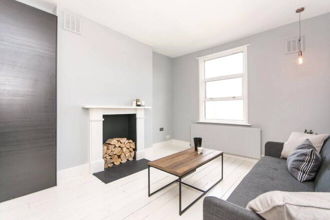 Rucklidge Avenue, London, NW10
