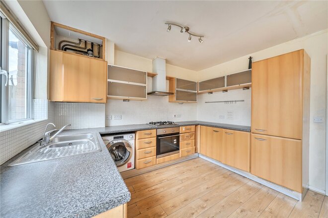 Quarles Park Road, Romford, RM6
