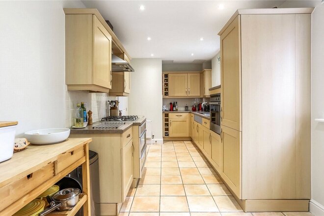 Braemore Court, Winchester, SO22