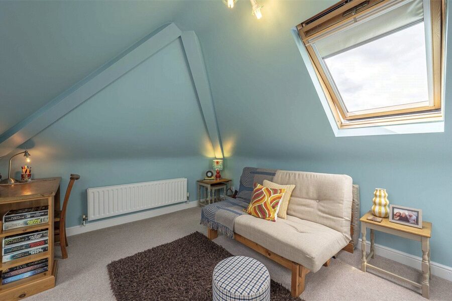 Attic Room2