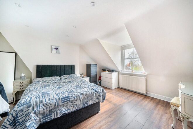 Waldegrave Road, London, SE19