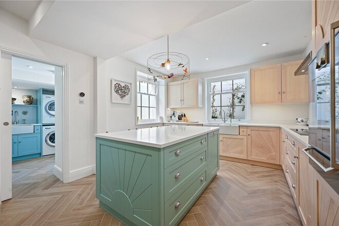 Farm Place, Kensington, W8