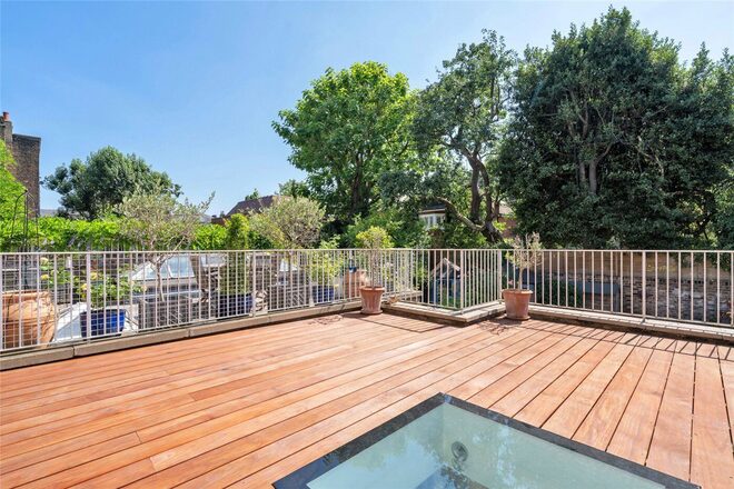 Ordnance Hill, London, NW8
