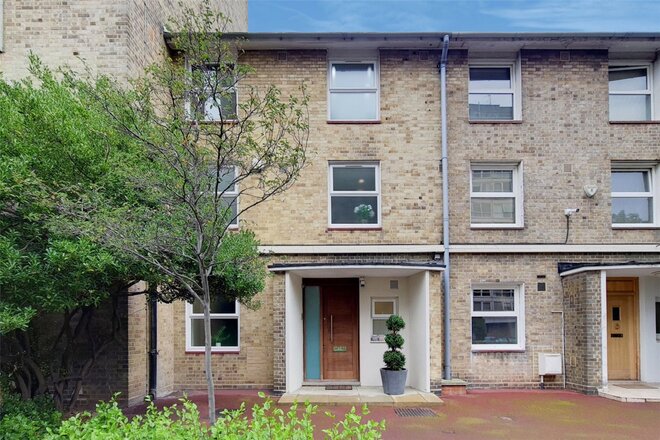 Court Close, St John's Wood, NW8