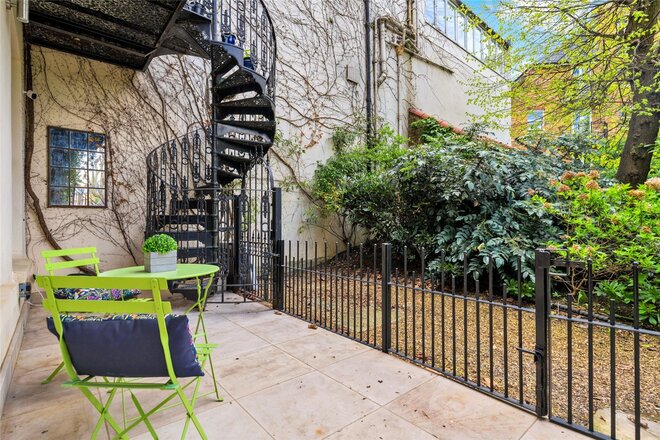 Warrington Crescent, Maida Vale, W9