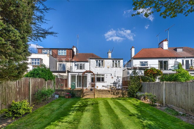 The Vale, London, NW11