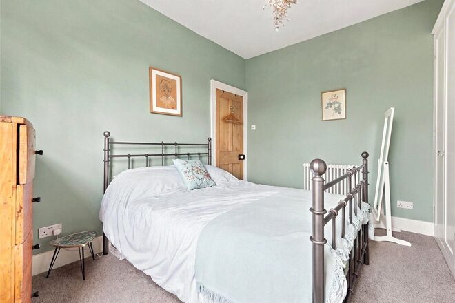 Kersley Road, London, N16