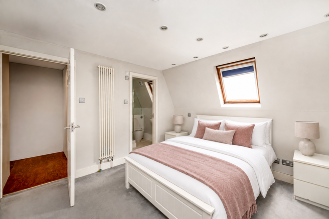 Trinity Mews, London, W10