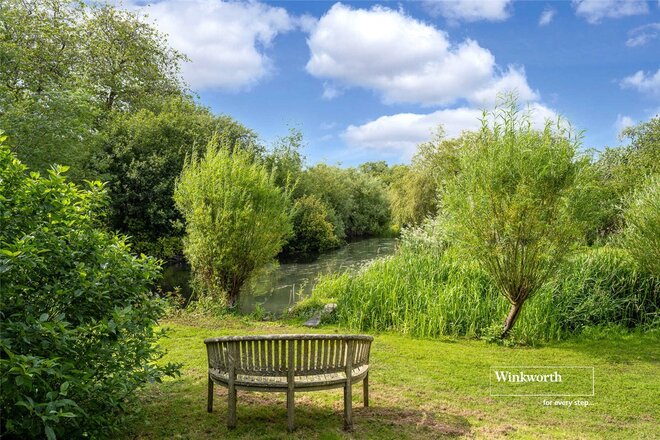 Salisbury Road, Christchurch, BH23