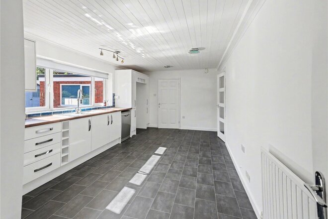 Fakenham Road, Norwich, NR8