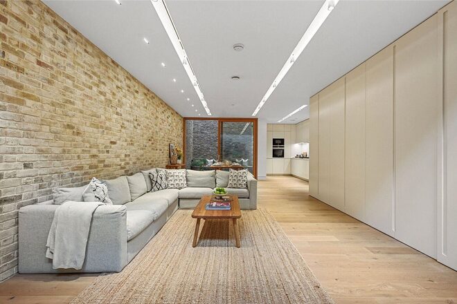 Bingham Place, London, W1U