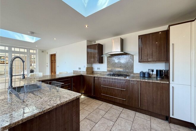 West Overcliff Drive, Dorset, BH4