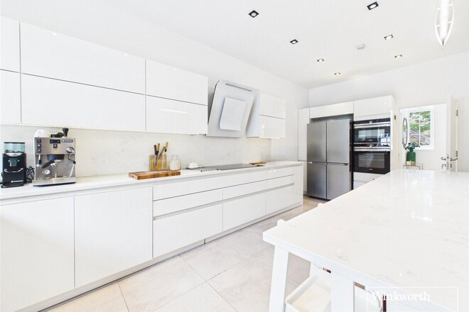 Newark Way, Hendon, NW4