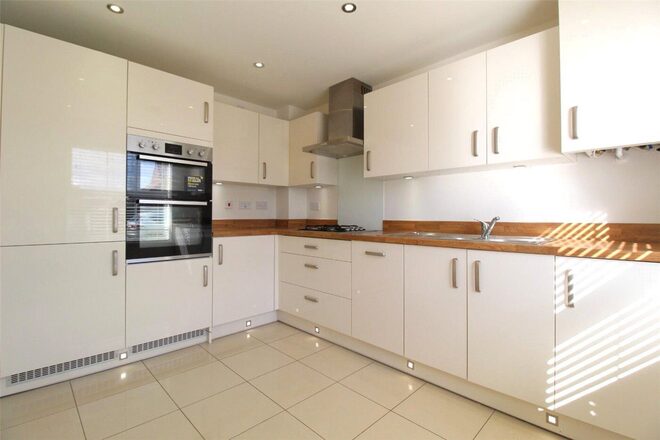 Lionheart Avenue, Leamington Spa, CV33