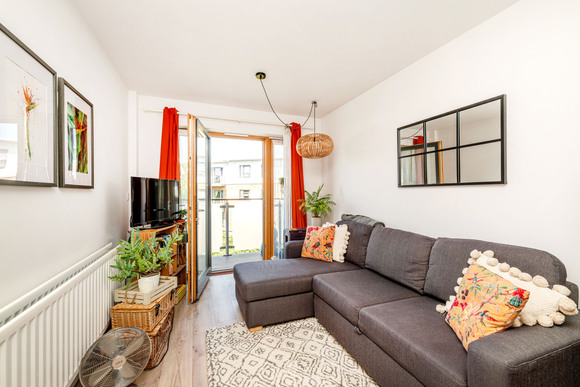 Ainsworth Court, London, NW10