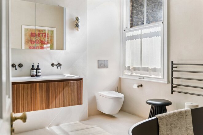 Carysfort Road, London, N16