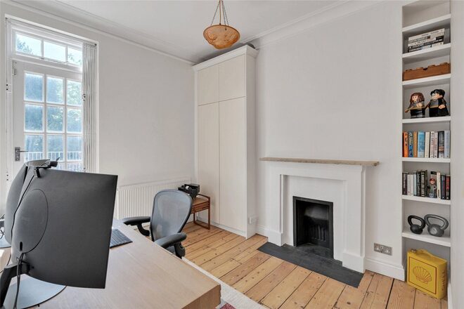 Ordnance Hill, London, NW8