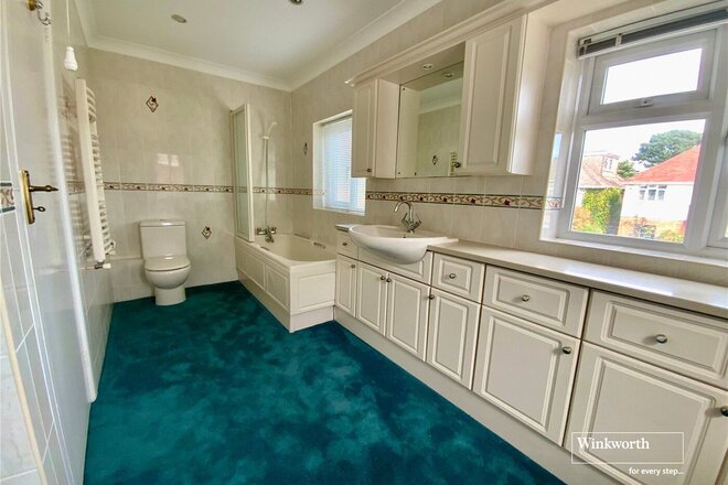 Island View Avenue, Dorset, BH23